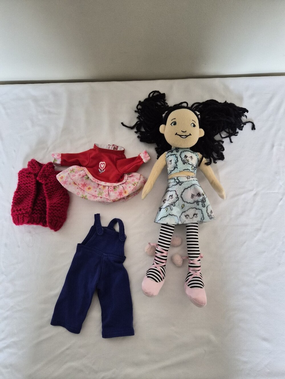 Manhattan Toy Company Groovy Girls Doll with Extra Outfits